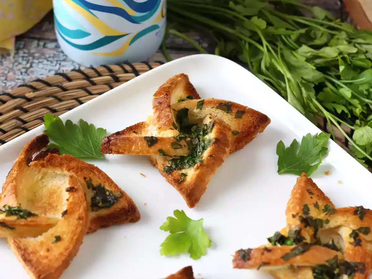 Knoflookbrood ster stijl met sandwich brood - foto 3