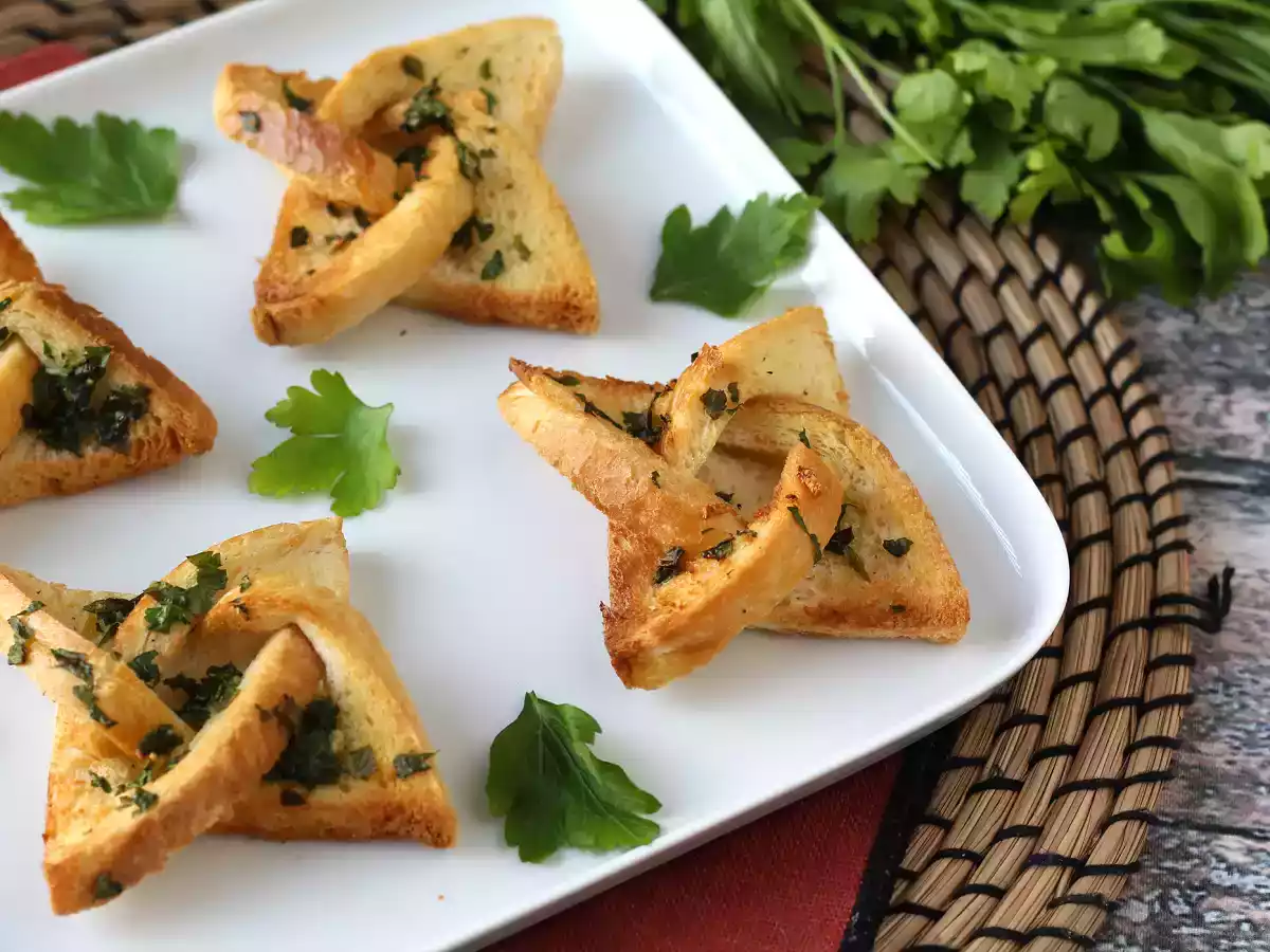 Knoflookbrood ster stijl met sandwich brood - foto 4