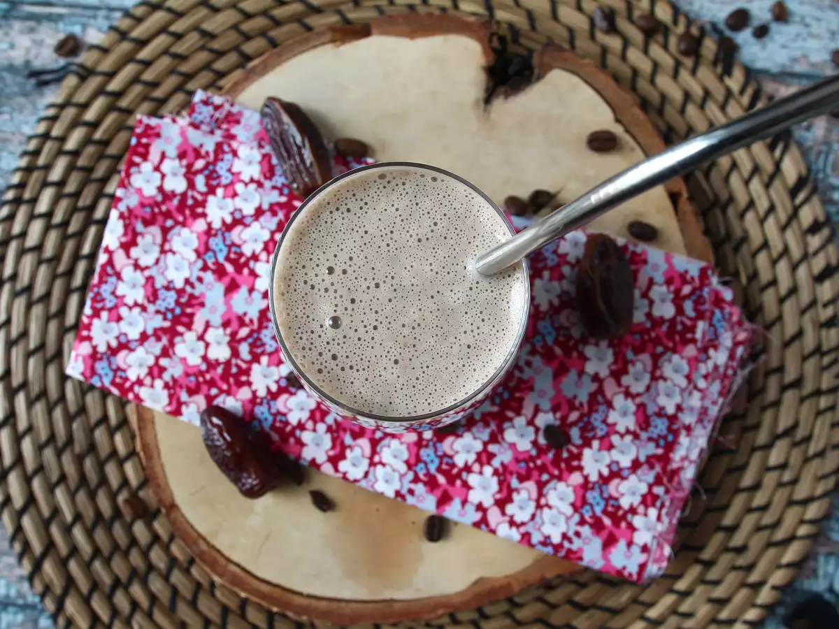 Koffie-dadelsmoothie voor een energieke start! - foto 5