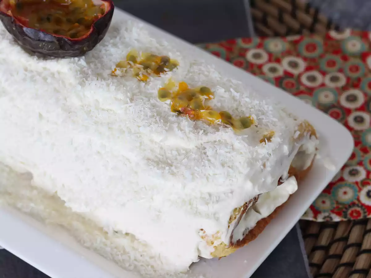 Kokosnoot-passievruchtrol, perfect als Yule log - foto 6