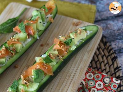 Komkommers met rijst, gerookte zalm, avocado en munt - foto 4