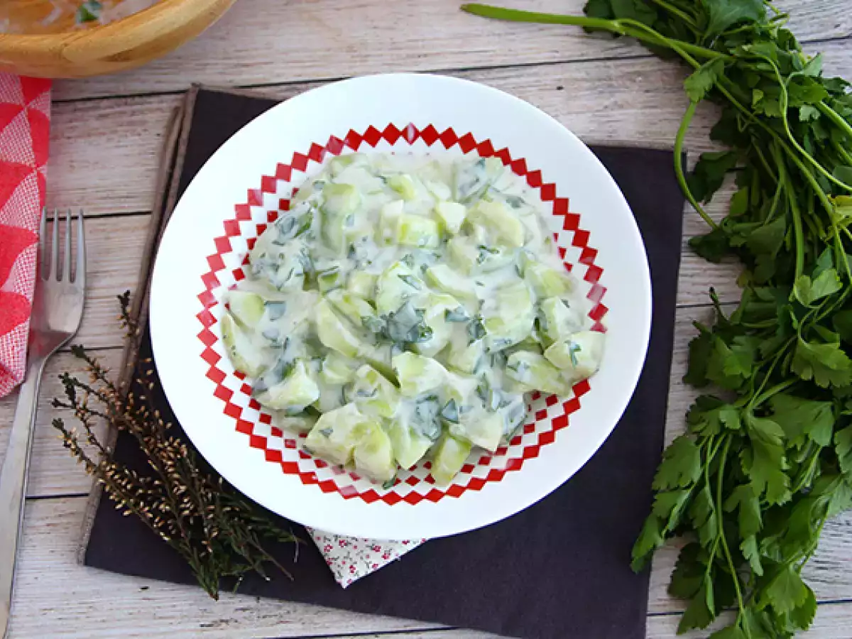 Komkommersalade met yoghurtsaus - foto 3