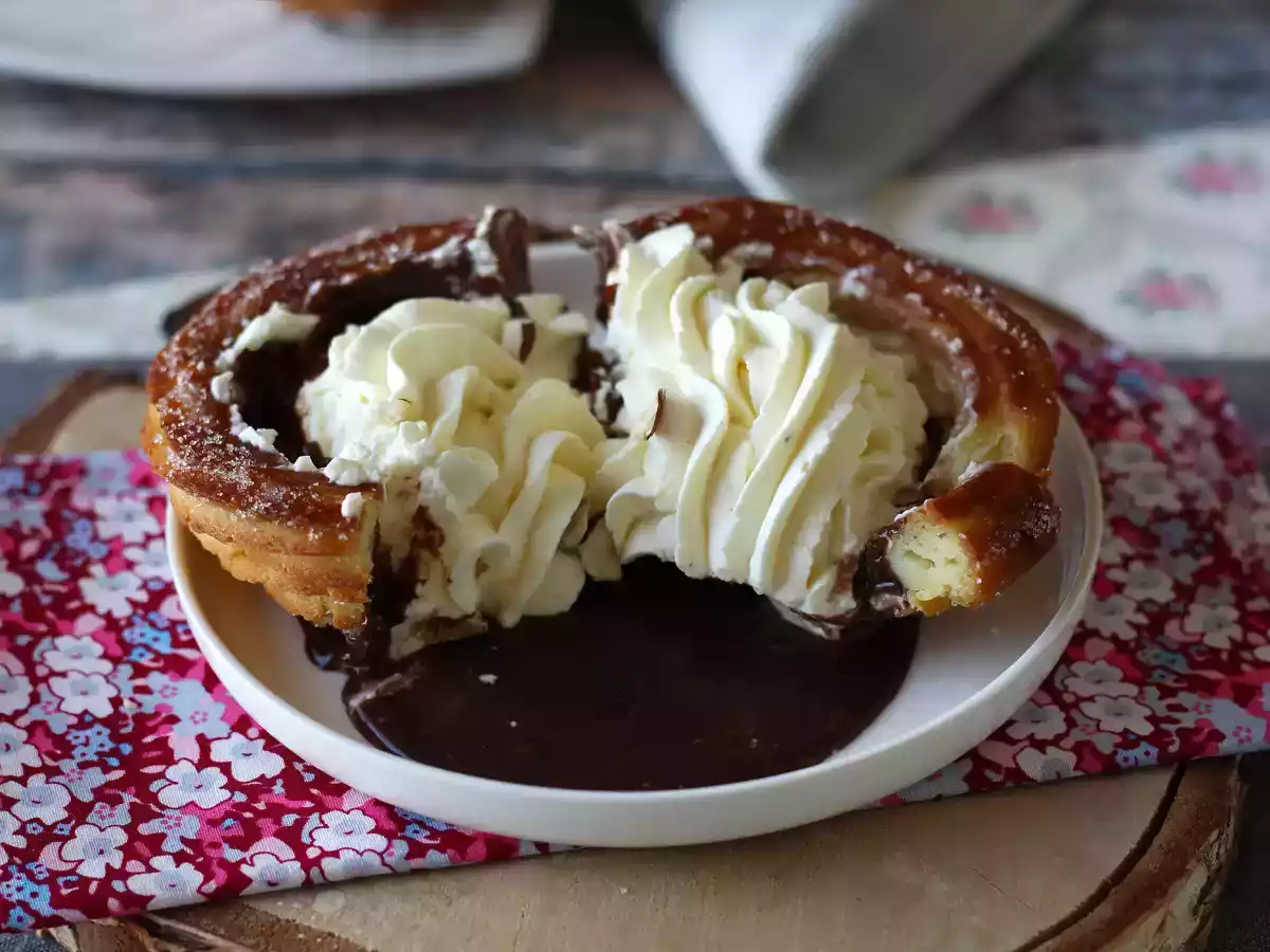 Komvormige gebakken churros voor royale topping - foto 5