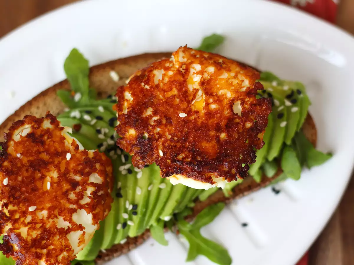 Krokante feta-eieren: het ultra-simpele, trendy recept - foto 2