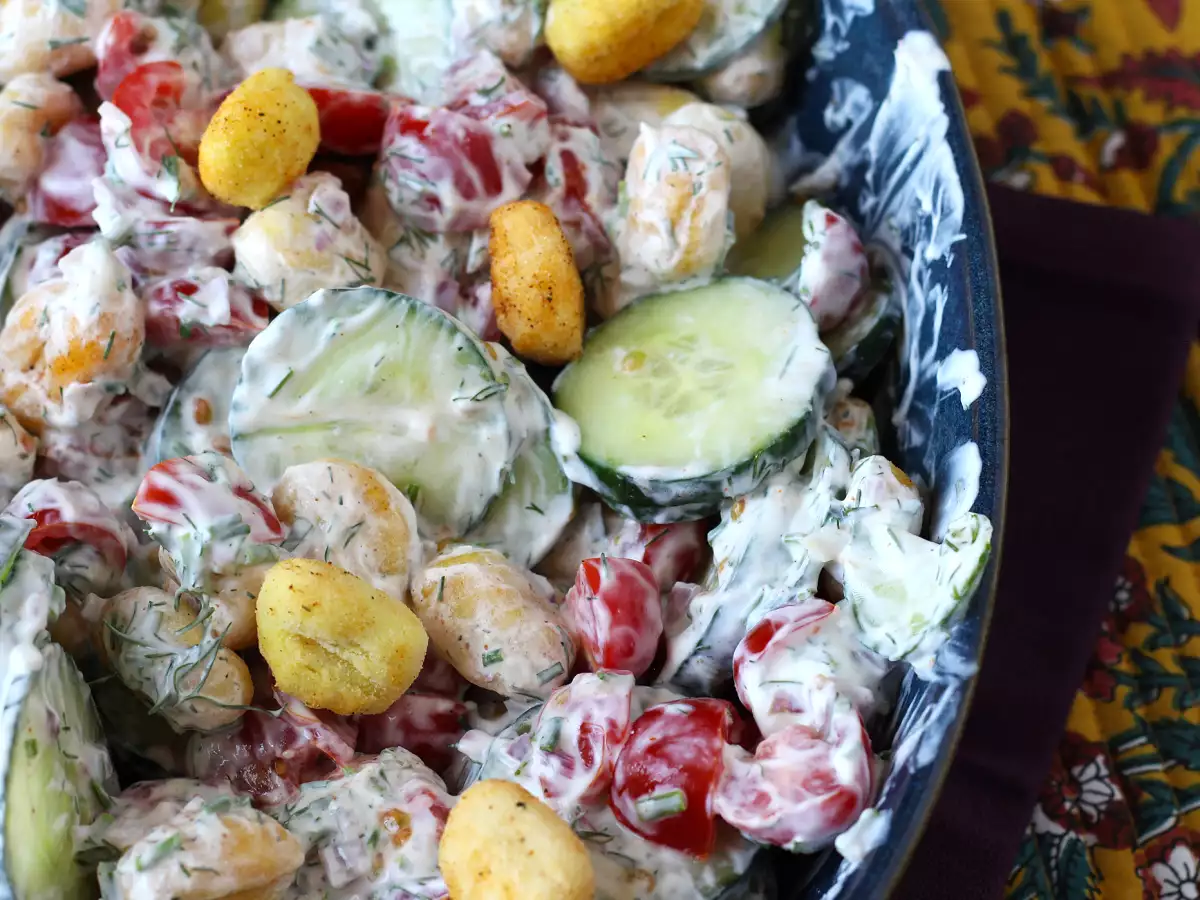 Krokante gnocchi salade, ultra trendy, smakelijk en evenwichtig, perfect voor de zomer! - foto 2