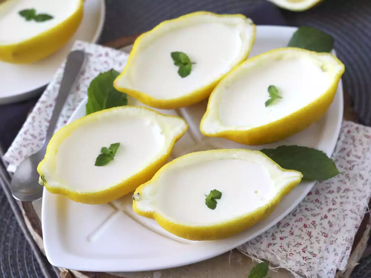 Lemon Posset, het no-bake citroentoetje waar je dol op zult zijn