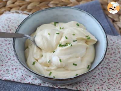 Lichte mayonaise met hardgekookte eieren en zonder olie! Perfect als je geen rauwe eieren mag eten! - foto 3