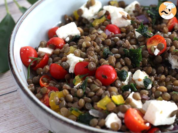 Linzensalade met geitenkaas