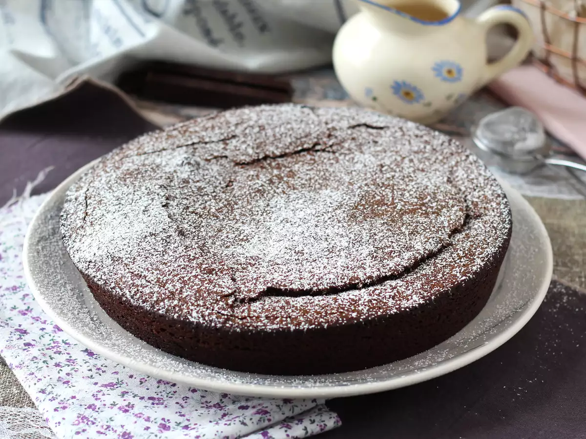 Makkelijke en smeuïge chocoladetaart - foto 9