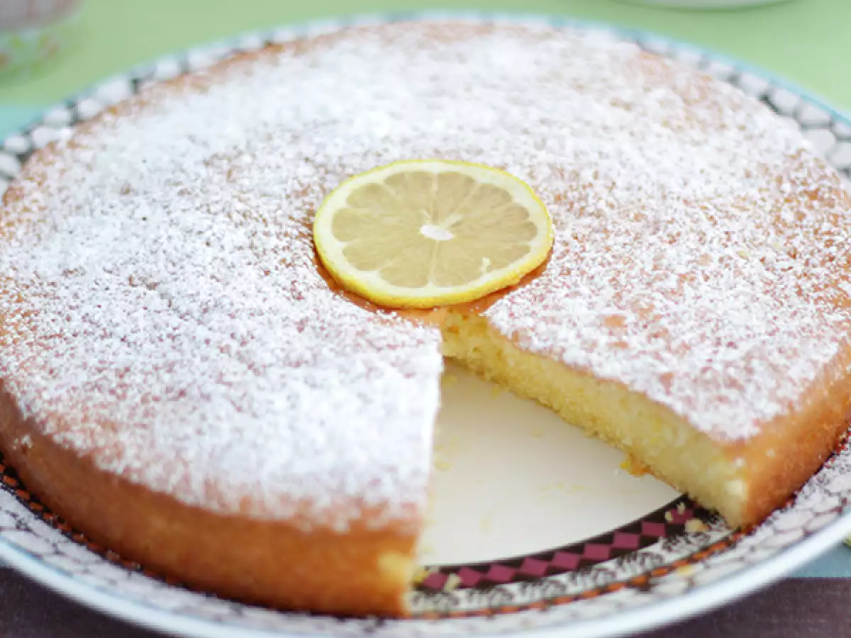 Makkelijke, luchtige citroencake