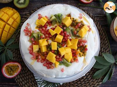 Makkelijke pavlova met exotisch fruit