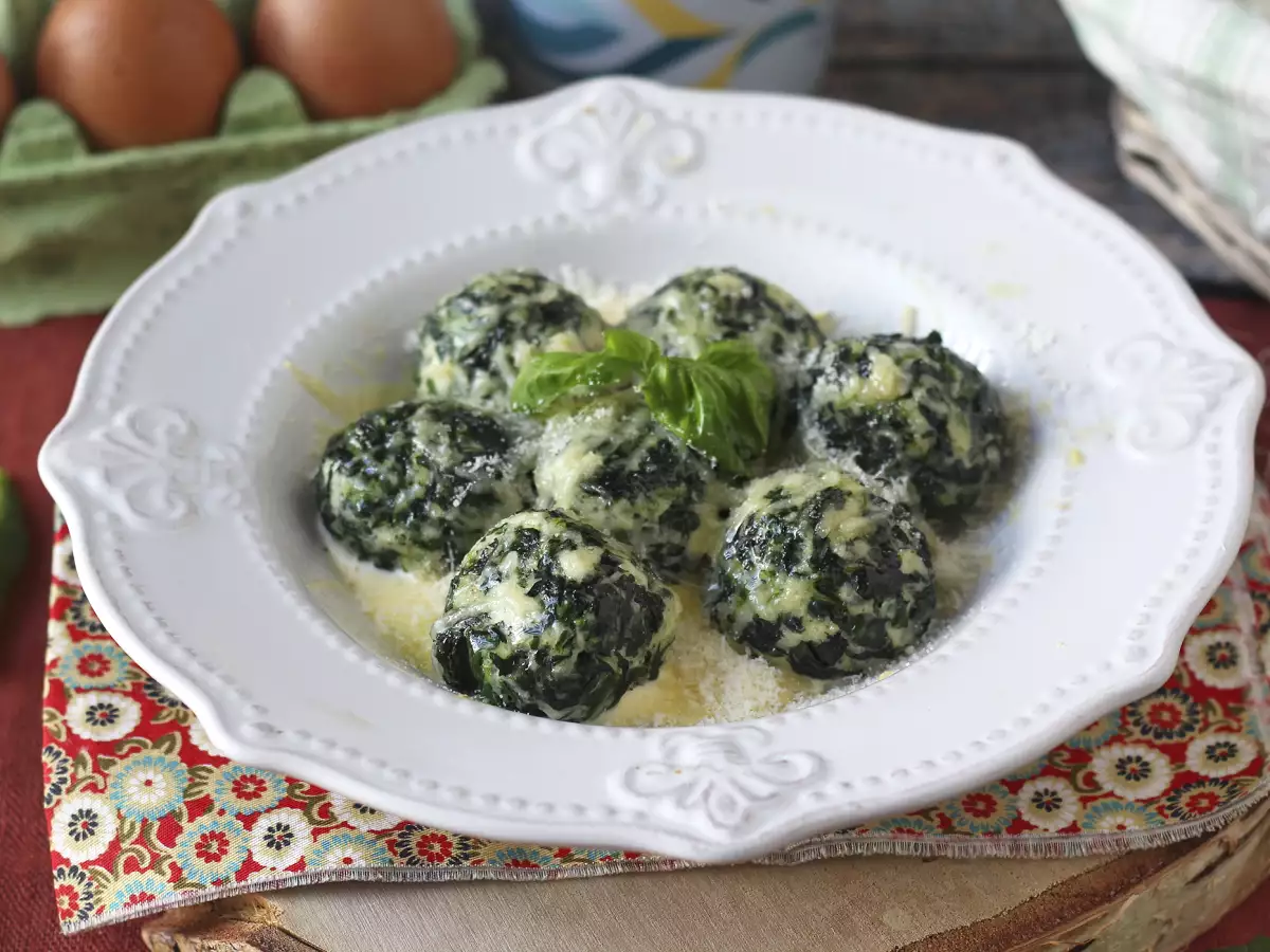 Malfatti met spinazie en ricotta: het makkelijke recept voor zelfgemaakte pasta zonder kneden - foto 2