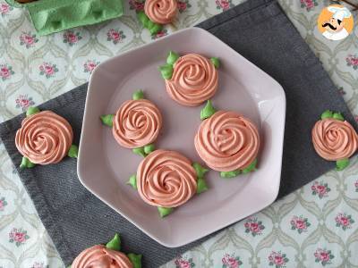 Meringues in de vorm van schattige roosjes! - foto 5