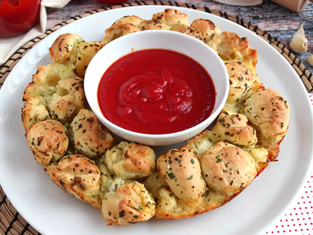 Met mozzarella gevulde pizzakroon - foto 2
