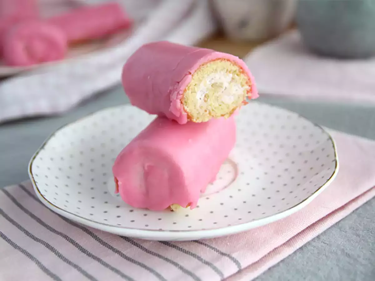 Mini-aardbeienrolletjes: Roze Panters