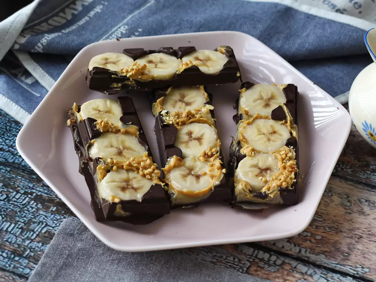 Mini chocoladerepen met banaan, pindakaas en chocolade: heerlijk en zonder toegevoegde suikers - foto 3
