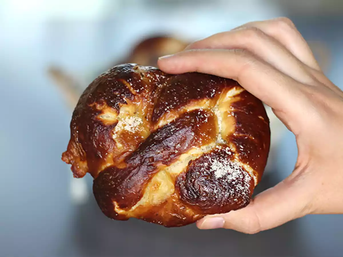 Mozzarella en rozemarijn pretzels - foto 3