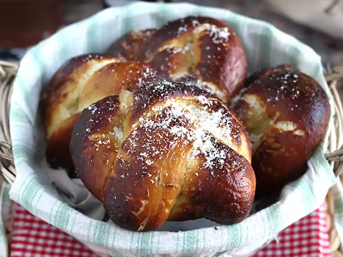 Mozzarella en rozemarijn pretzels - foto 4