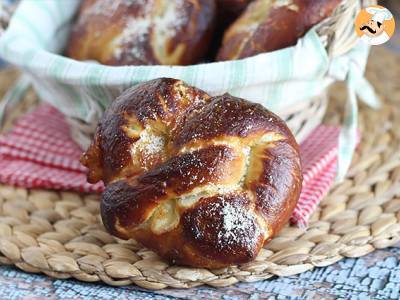 Mozzarella en rozemarijn pretzels