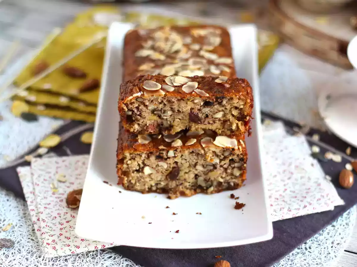 Muesli-cake zonder toegevoegde suiker - Het perfecte recept om verspilling tegen te gaan en ideaal voor vóór het sporten! - foto 3