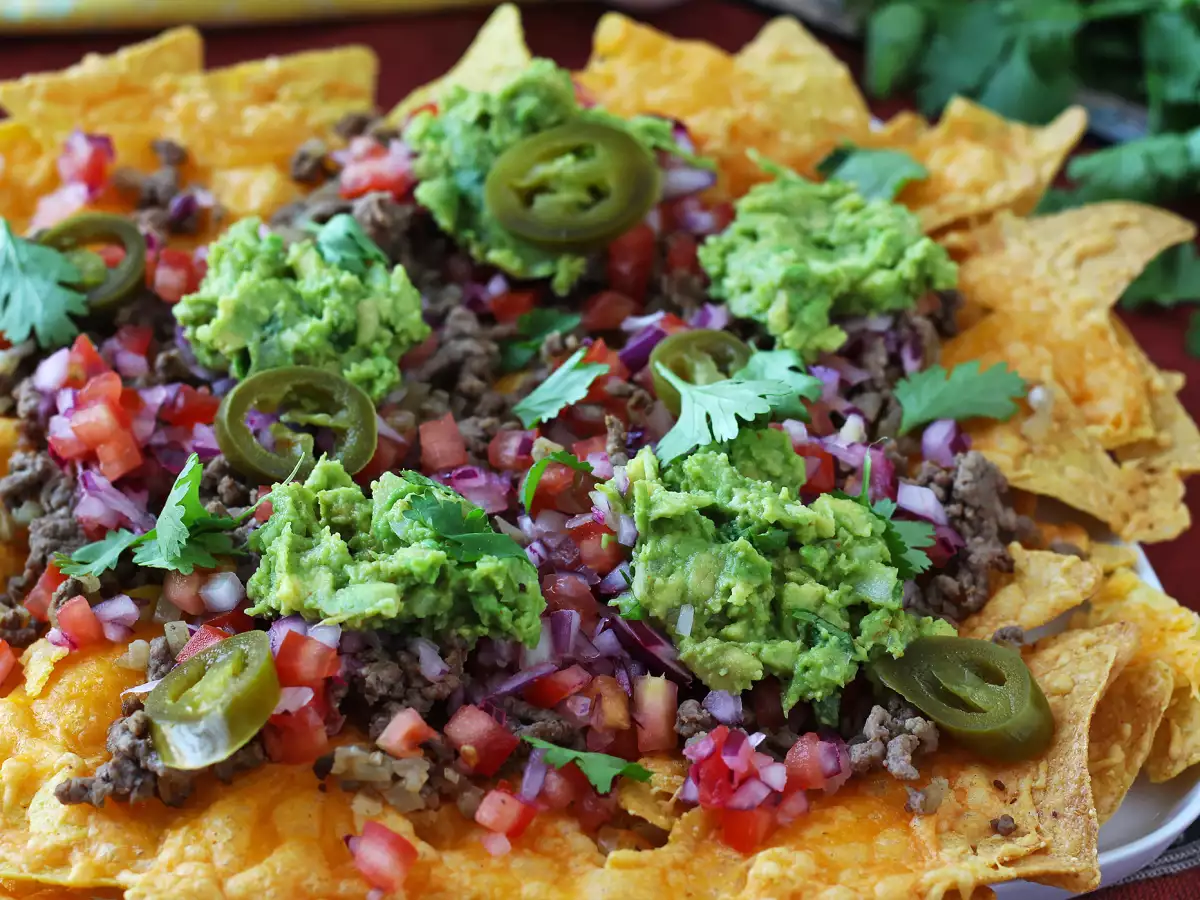Nacho's met cheddar, avocado en gehakt: perfect voor een borrel! - foto 2