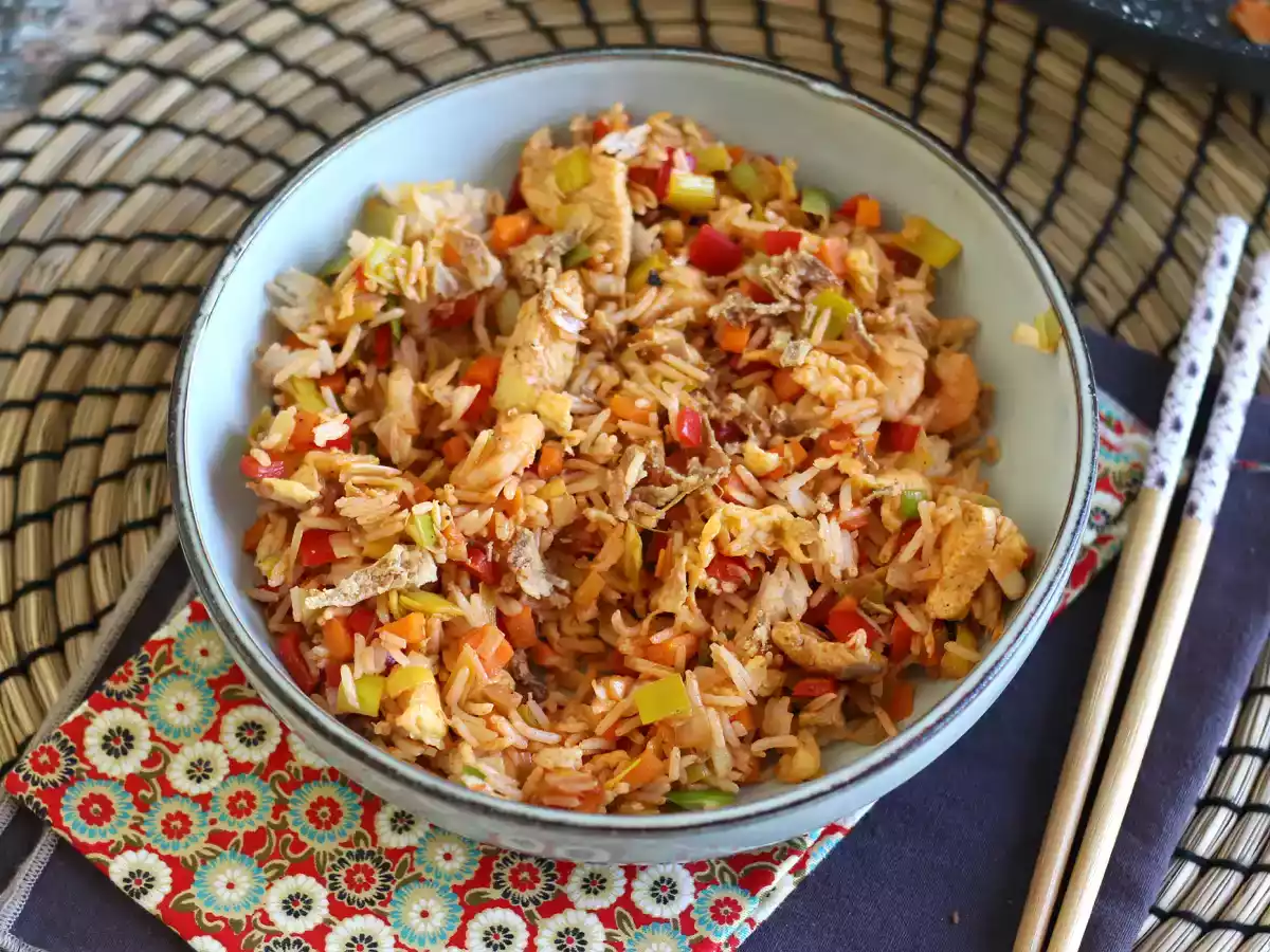 Nasi goreng, het Indonesische rijstgerecht - foto 2