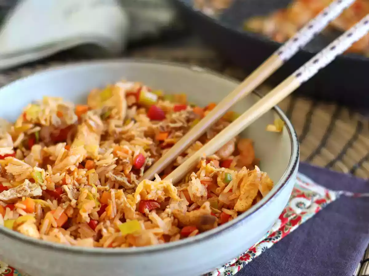 Nasi goreng, het Indonesische rijstgerecht - foto 5