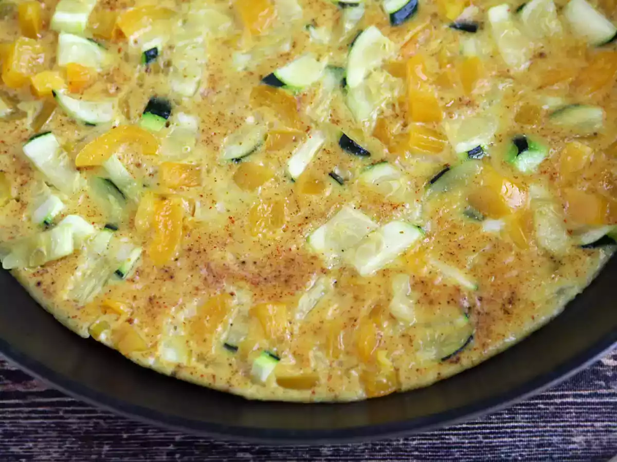 Omelet met paprika en courgette - foto 3