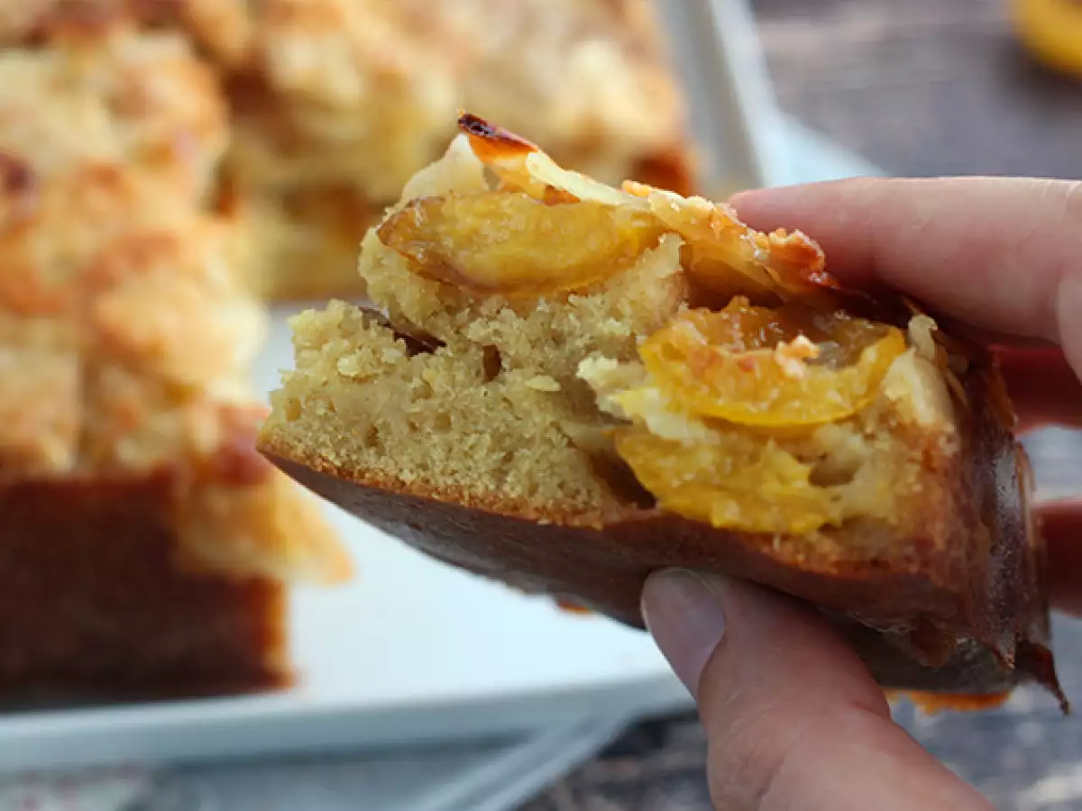 Omgekeerde cake met mirabellen en amandelen - foto 4