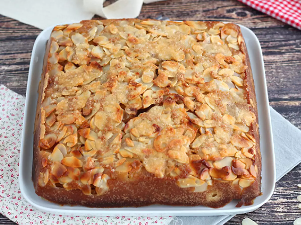Omgekeerde cake met mirabellen en amandelen - foto 5
