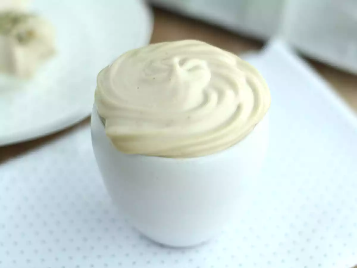 Onfeilbare zelfgemaakte mayonaise