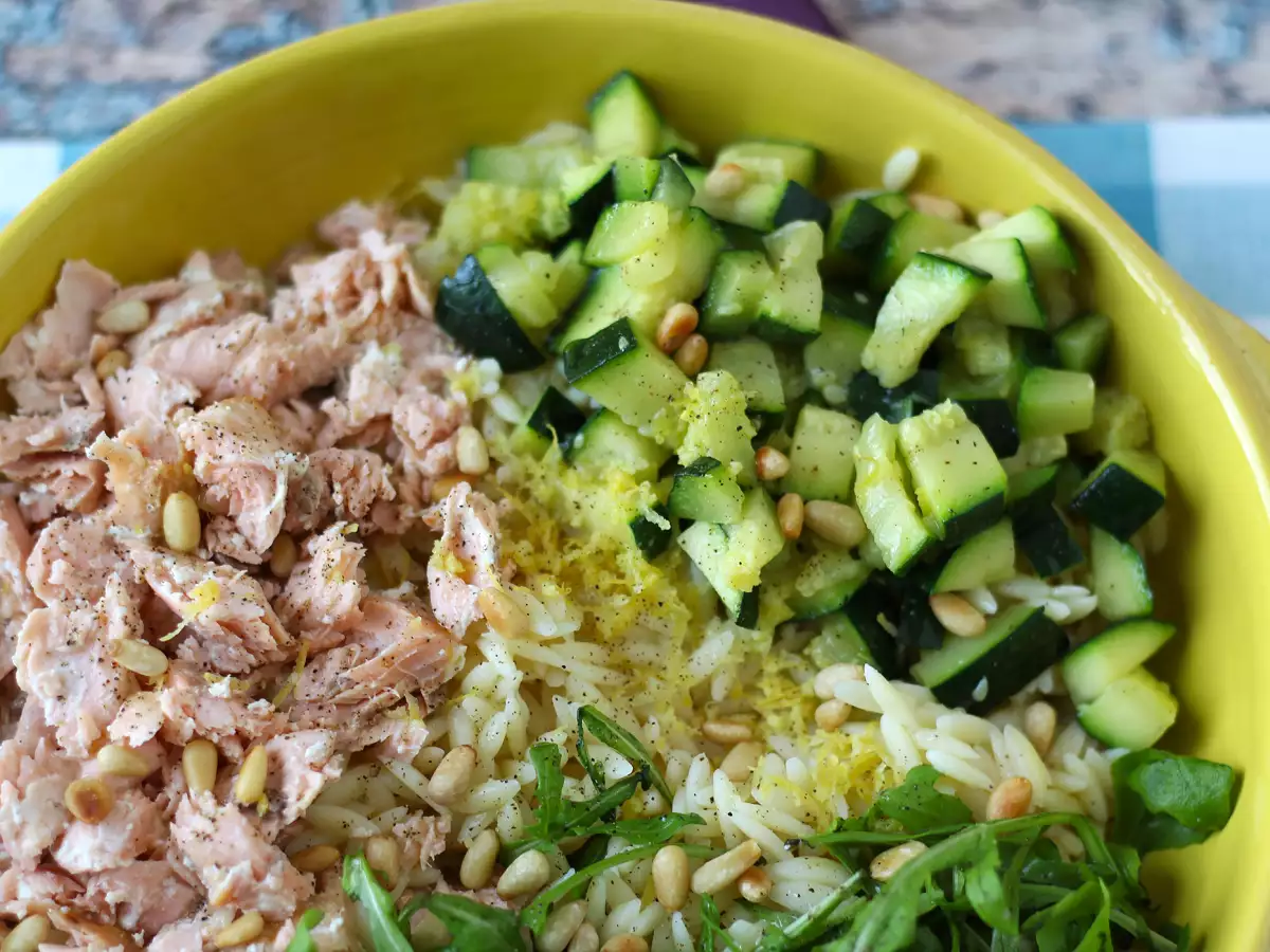 Orzo pastasalade met zalm en courgette - foto 6