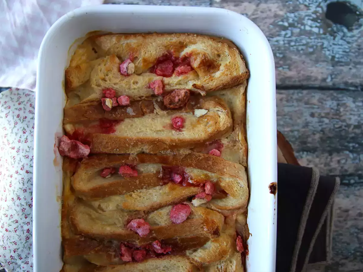 Ovengebakken wentelteefjes met roze pralines: een heerlijk recept - foto 4