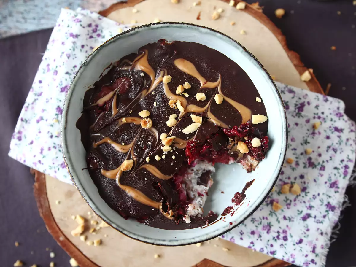 Overnight oats met rood fruit en chocolade: een gezond en vullend ontbijt! - foto 3
