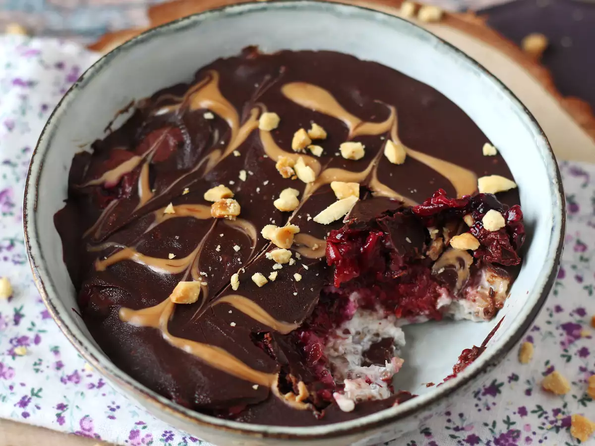 Overnight oats met rood fruit en chocolade: een gezond en vullend ontbijt! - foto 5