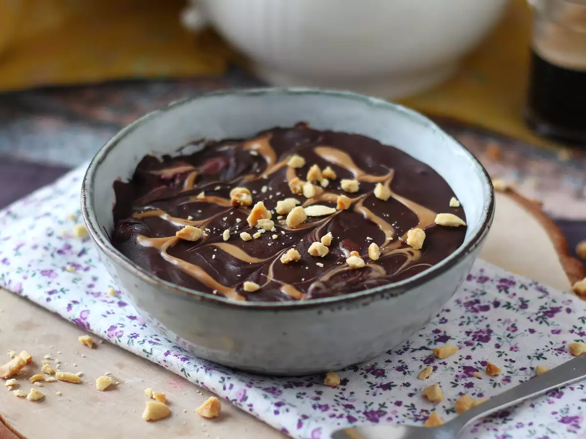 Overnight oats met rood fruit en chocolade: een gezond en vullend ontbijt! - foto 6