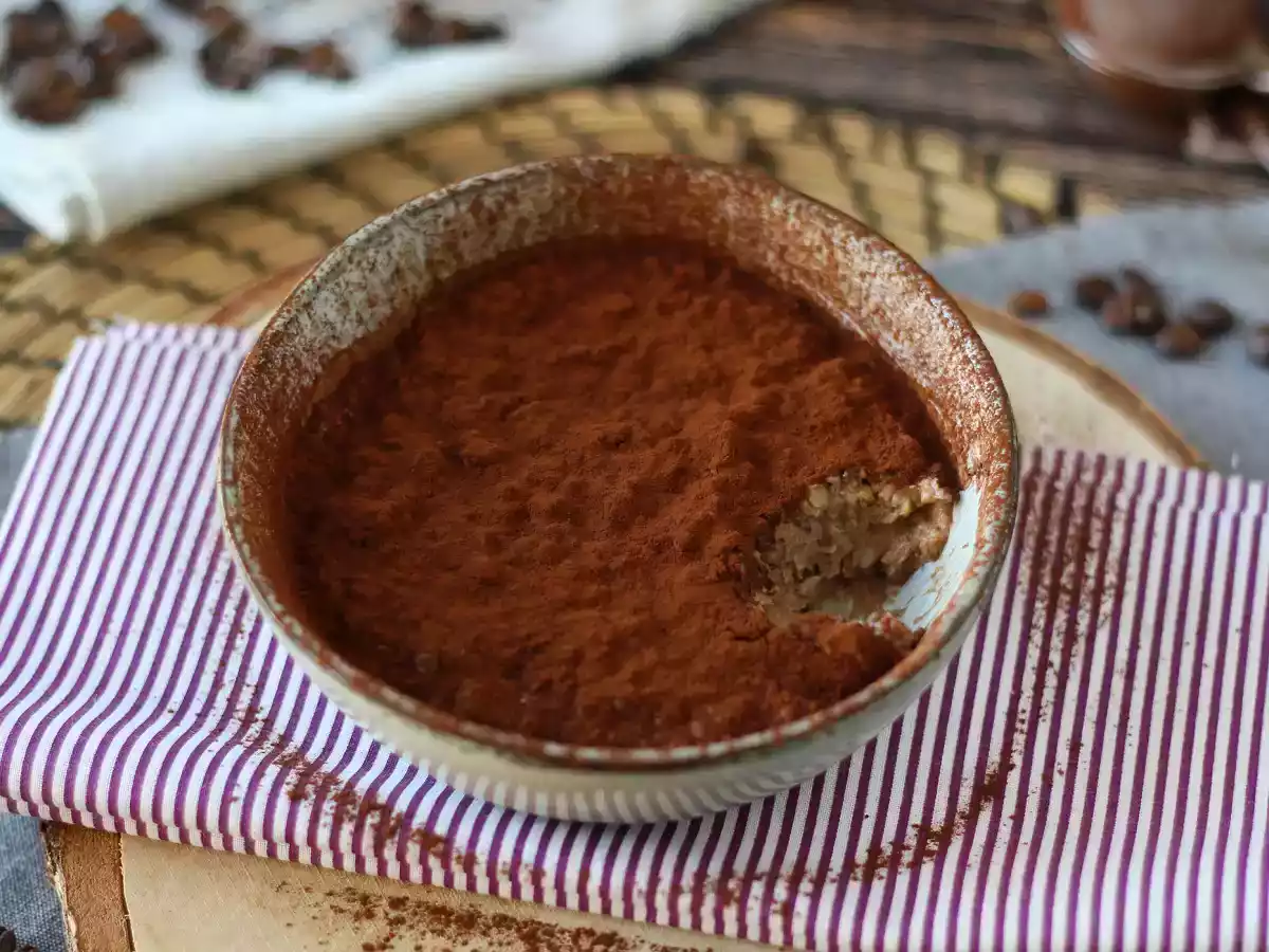 Overnight oats met tiramisu smaak, het perfecte koffie en cacao ontbijt! - foto 4