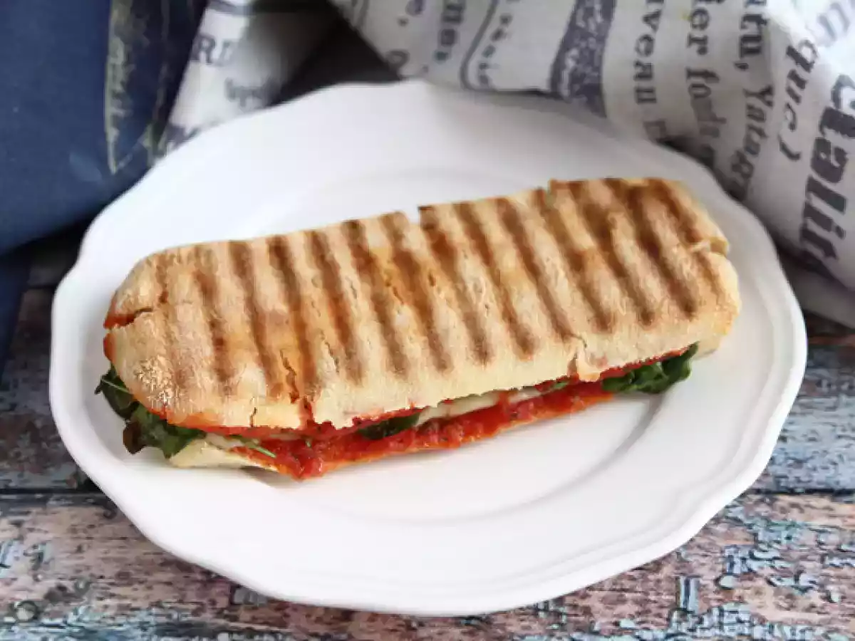 Panini met chorizo en emmentaler - foto 2