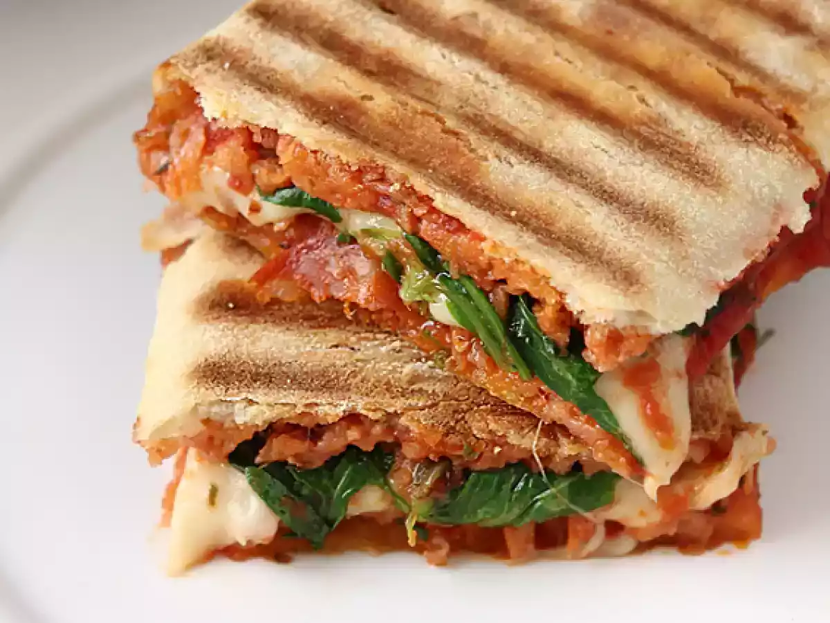 Panini met chorizo en emmentaler - foto 3