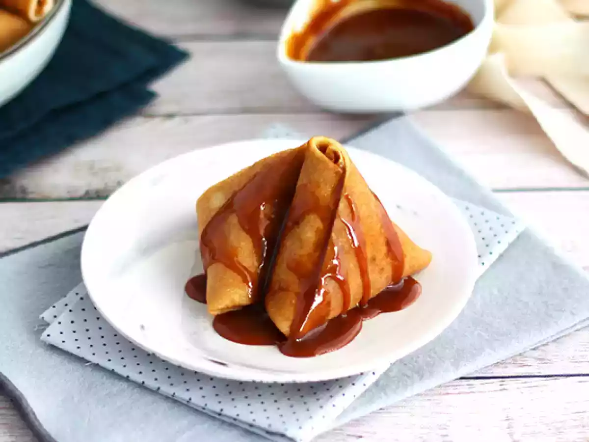 Pannenkoek Samoussas met gekarameliseerde appels