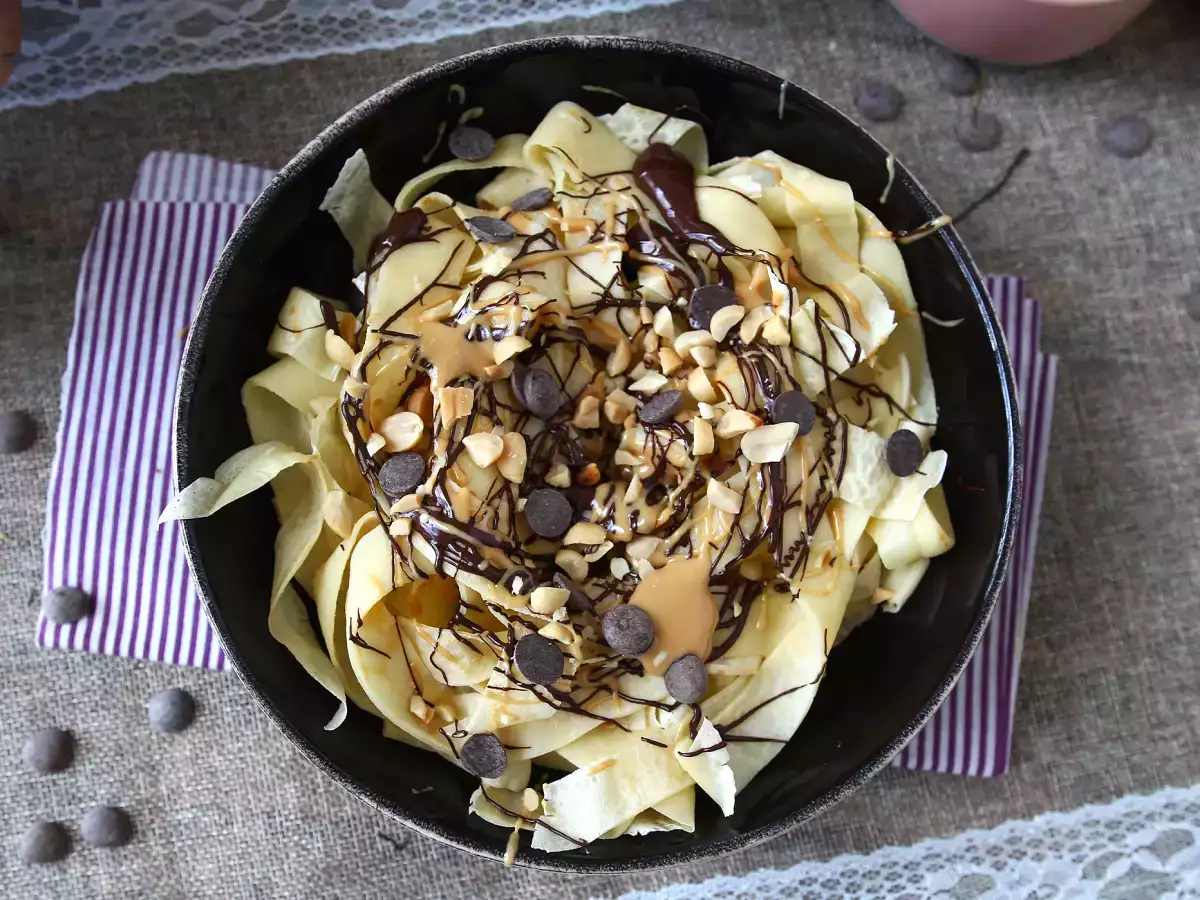 Pannenkoek tagliatelle met chocolade en pinda's! - foto 3