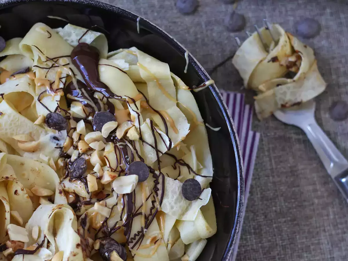 Pannenkoek tagliatelle met chocolade en pinda's! - foto 8