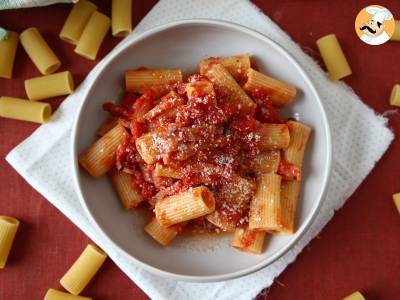 Pasta all'amatriciana, het traditionele recept stap voor stap uitgelegd - foto 5