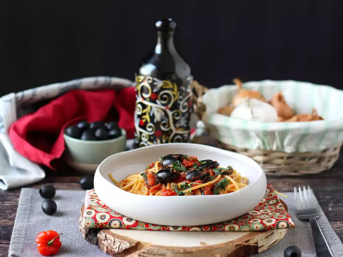 Pasta alla puttanesca: een snel en smaakvol pastagerecht - foto 2