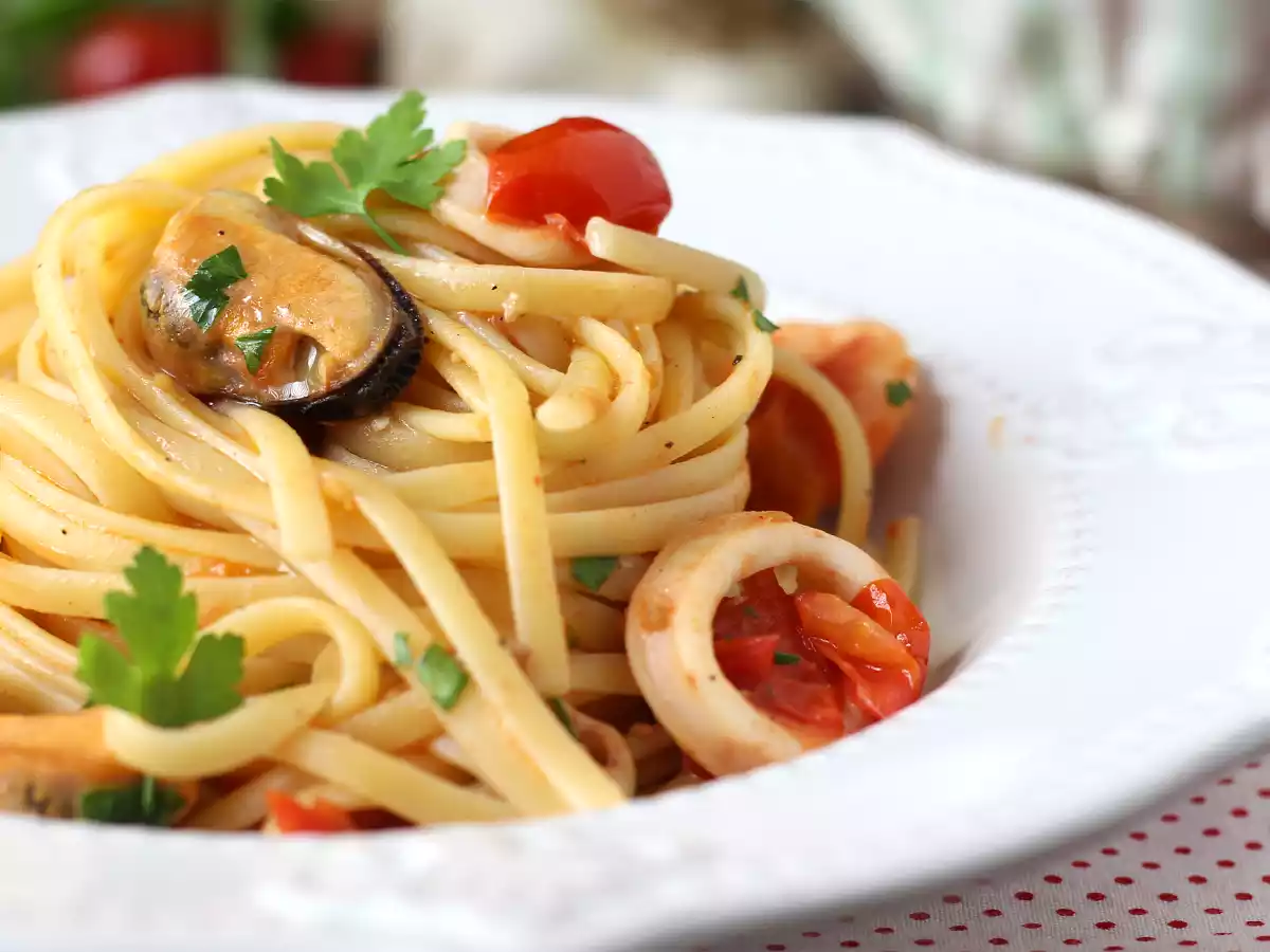 Pasta met diepgevroren zeevruchten, de smakelijke en zeer snelle eerste gang - foto 2
