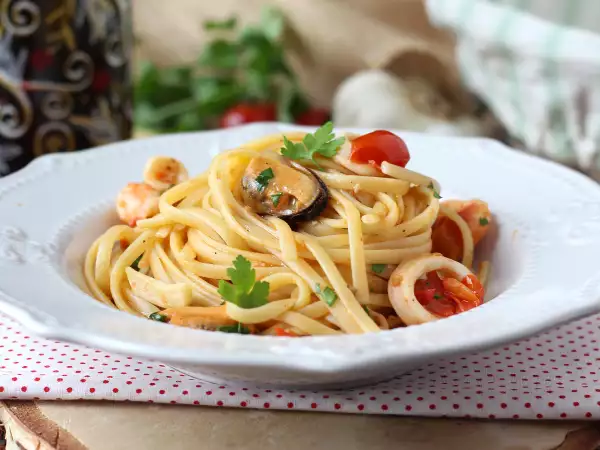 Recept Pasta met diepvrieszeevruchten: een heerlijk en snel pastagerecht