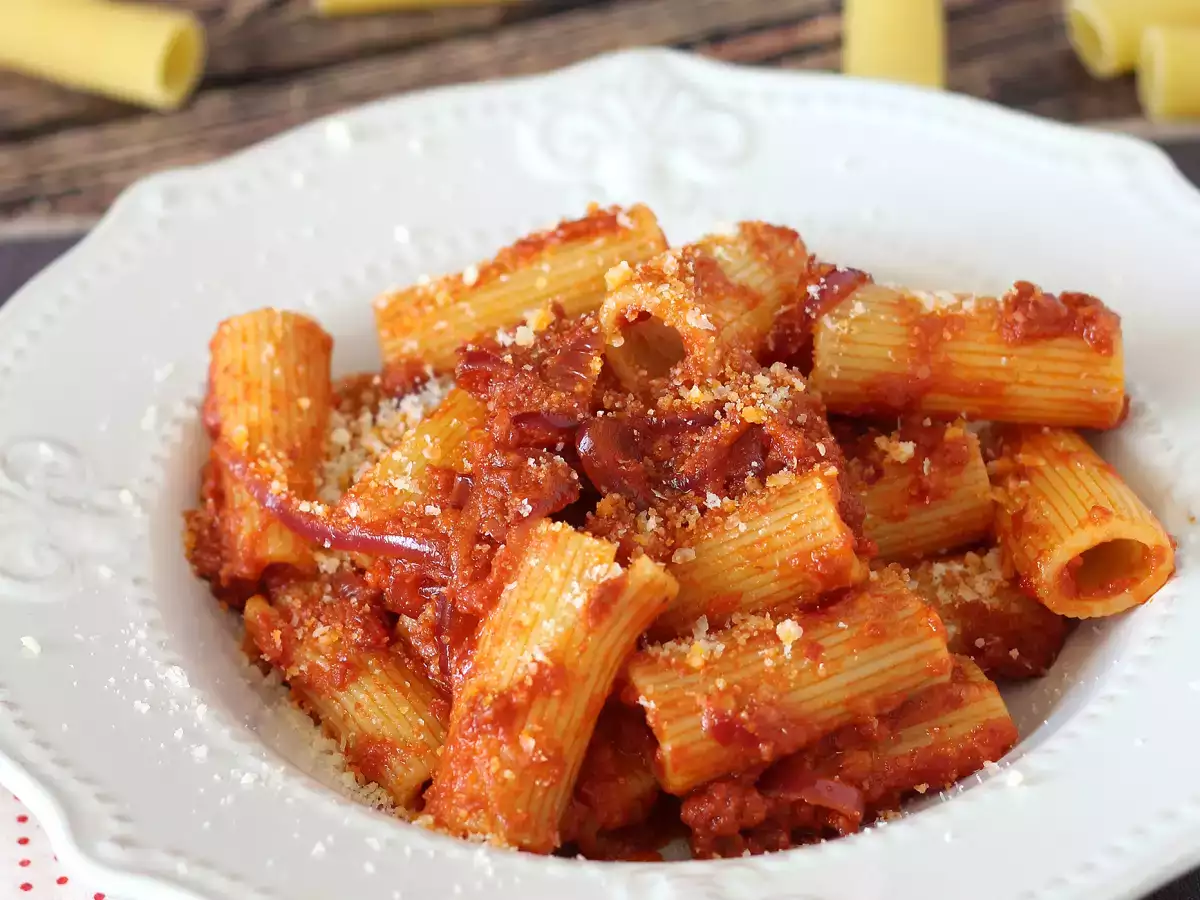 Pasta met ’nduja: een eenvoudig Calabrisch pastagerecht - foto 3