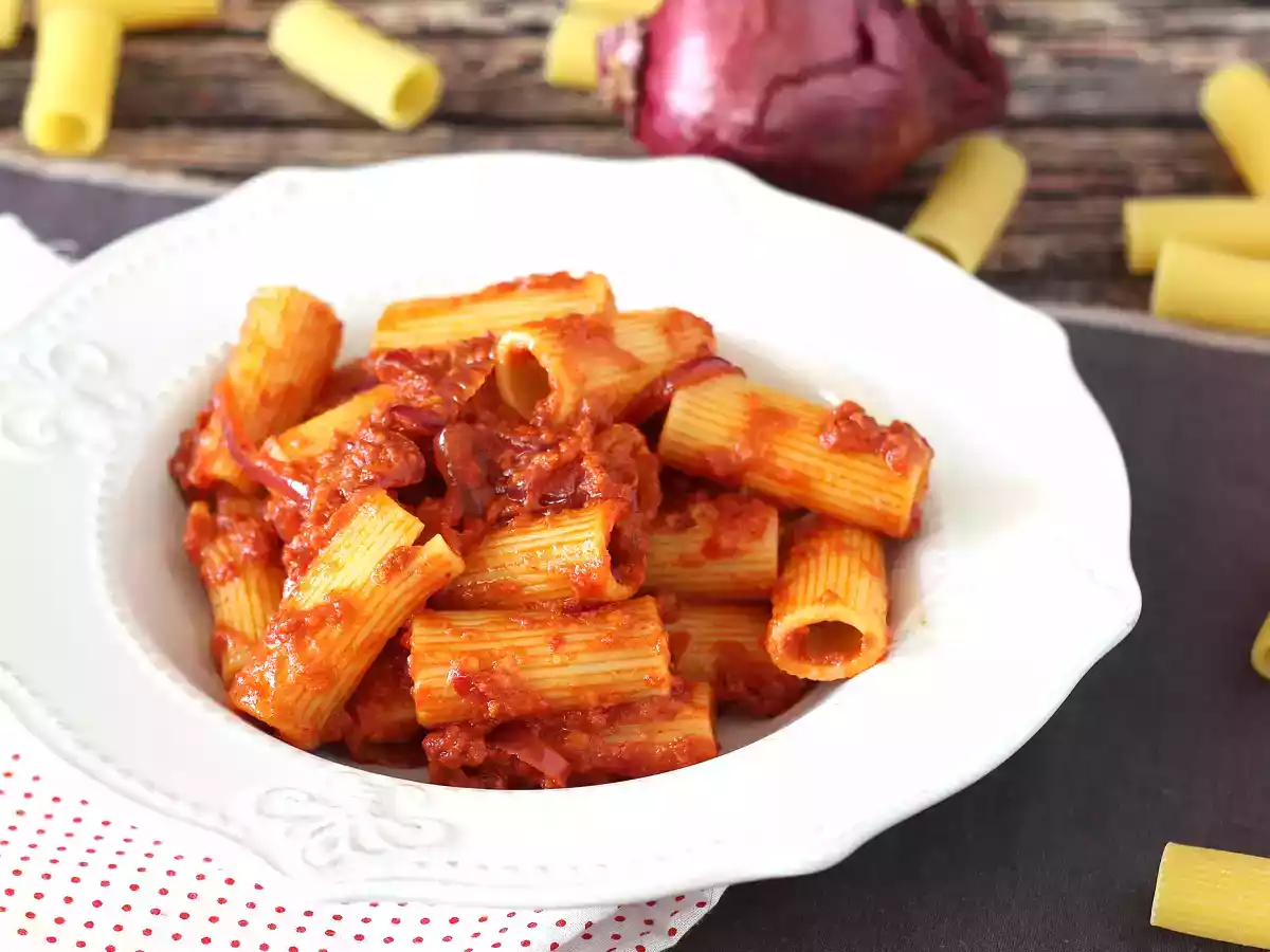 Pasta met 'Nduja, een makkelijk te maken Calabrisch pastagerecht - foto 5