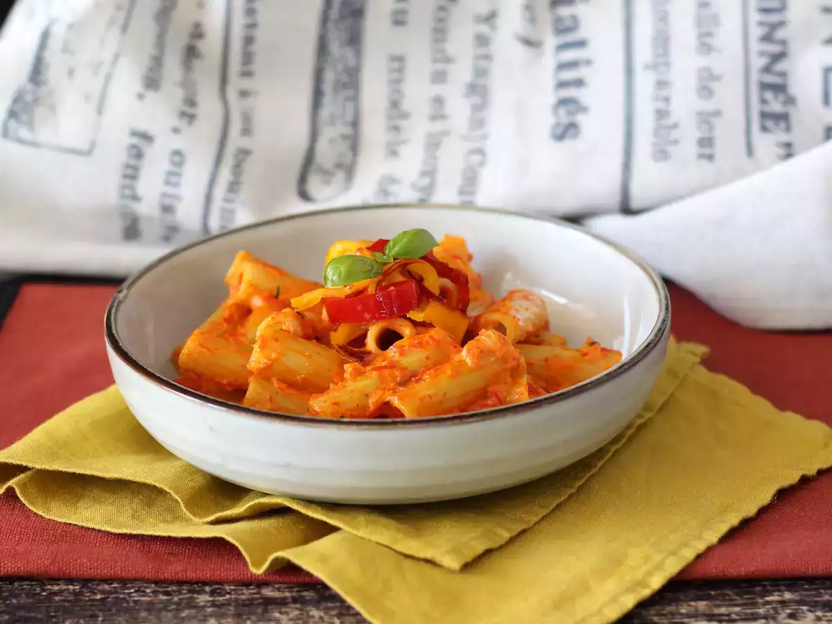 Pasta met paprika en Philadelphia: romig, snel en smaakvol - foto 5