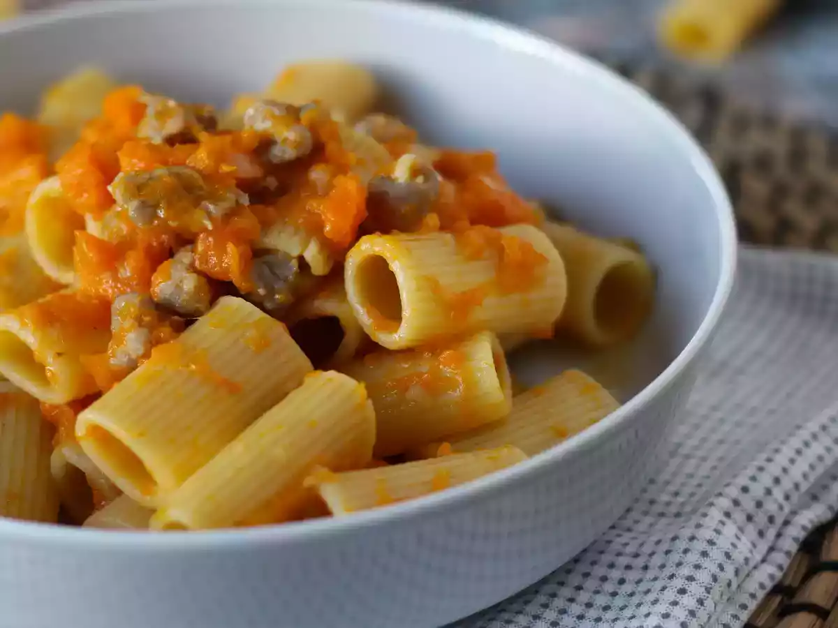 Pasta met pompoen en worst - foto 3